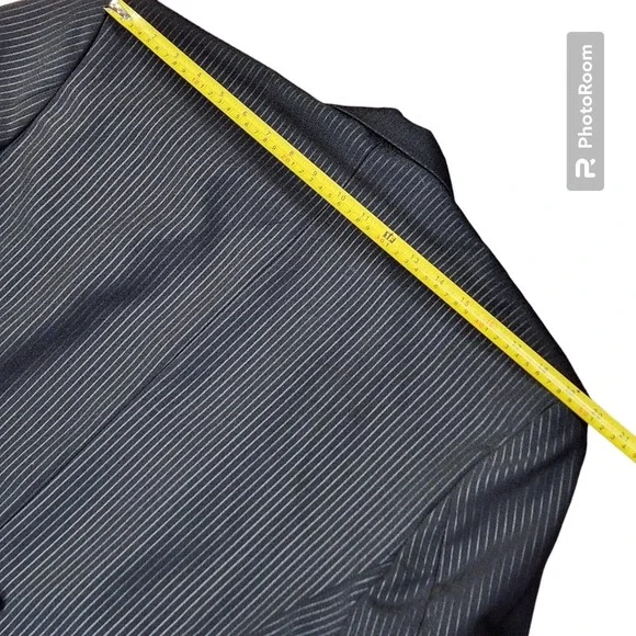 Vitaliano Tail Coat Tuxedo Men's 40R / 33W Super 150's‎ Black Pinstripe Formal